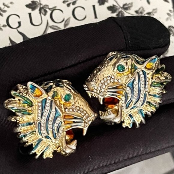 ✨RARE Vintage Gucci Crystal Enamel Rajah Tiger Head Stud Earrings - Picture 1 of 3